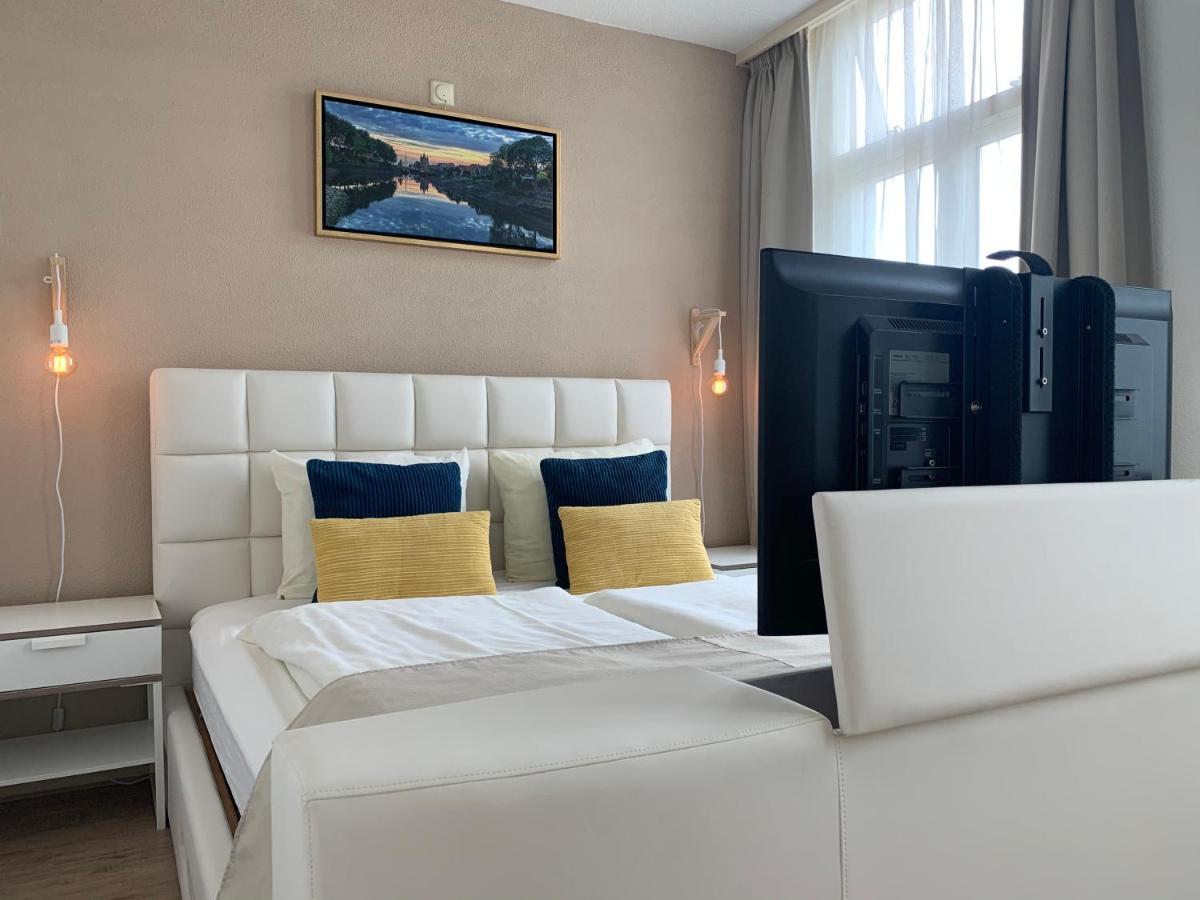 Hotel Van Oppen Зирикзе Экстерьер фото