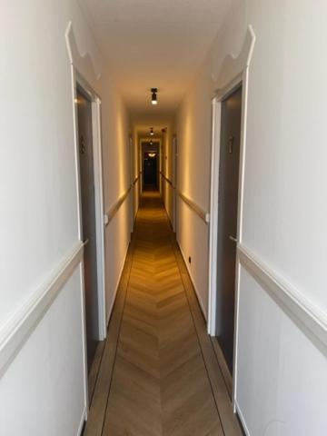 Hotel Van Oppen Зирикзе Экстерьер фото