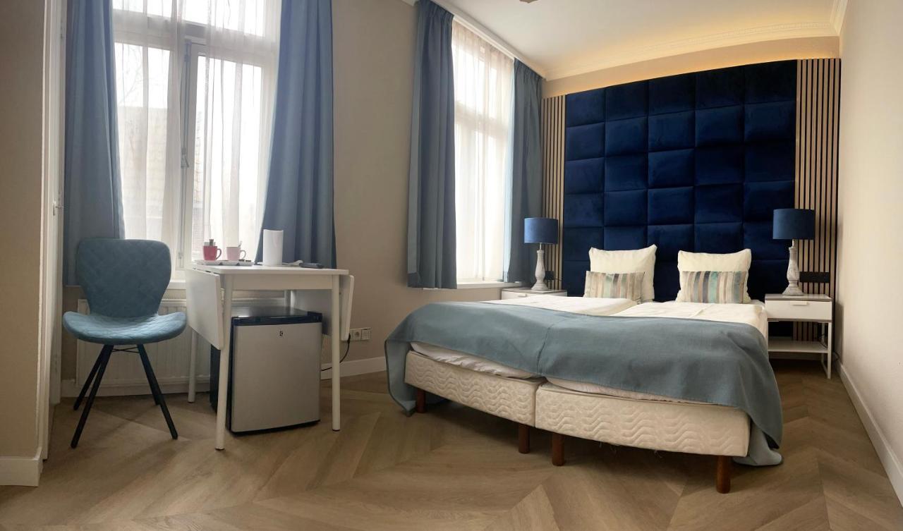 Hotel Van Oppen Зирикзе Экстерьер фото